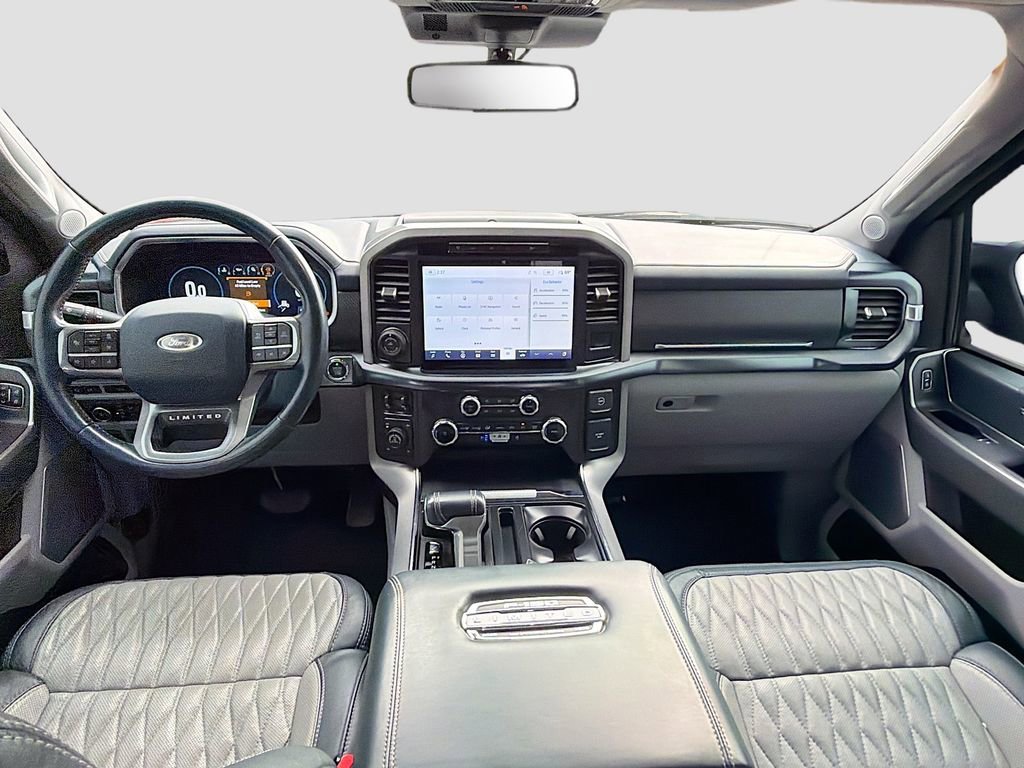 Used 2023 Ford F150 Limited image 16