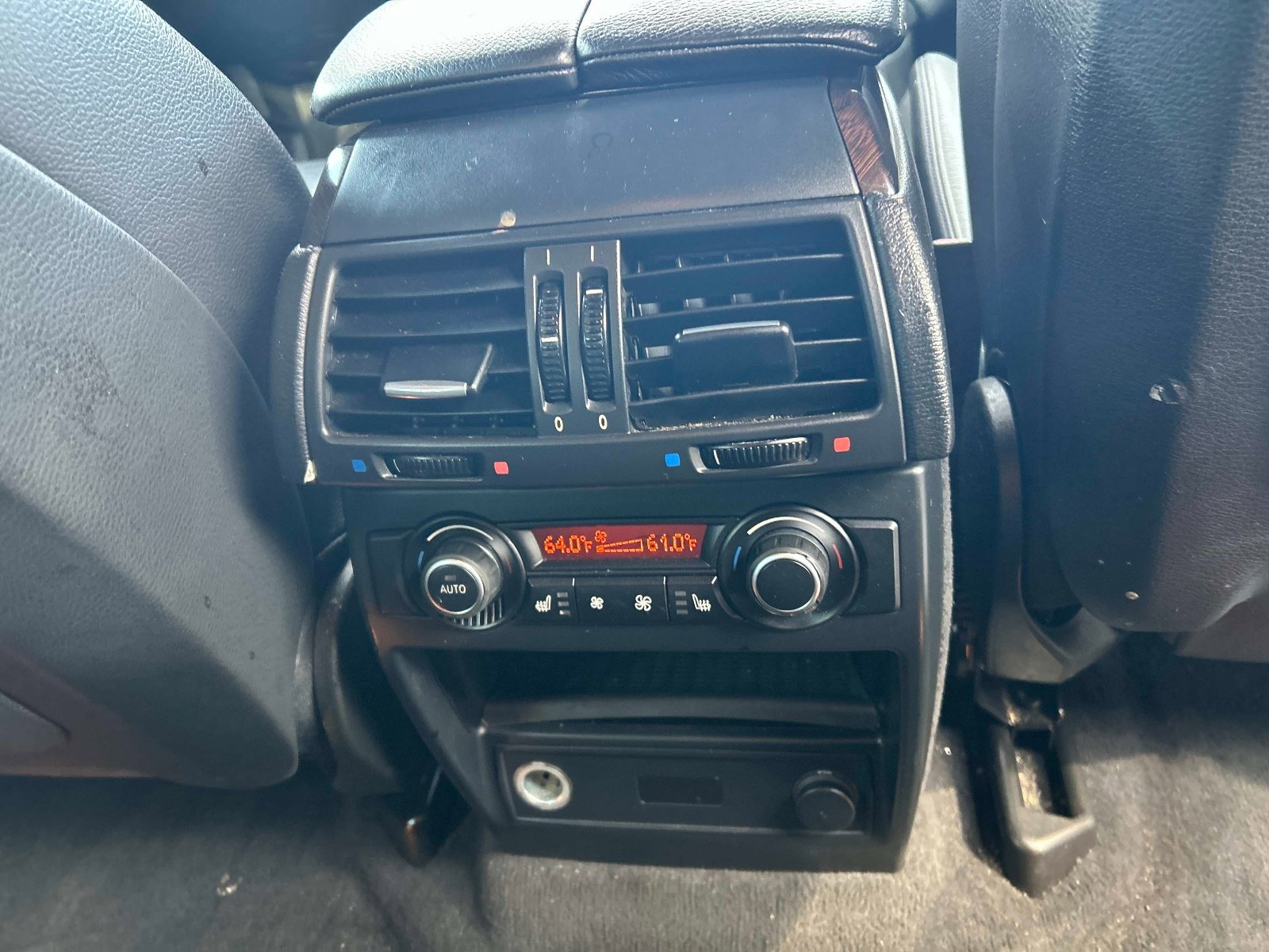 Used 2014 BMW X6 xDrive35i image 16