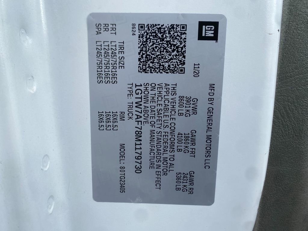 Used 2021 GMC Savana 2500 w/ Driver Convenience Package image 32