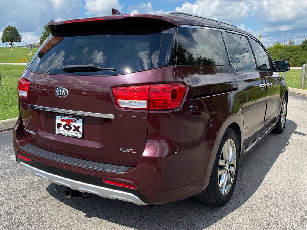 Used 2018 Kia Sedona SX Limited FWD image 12