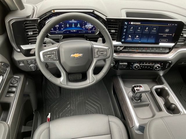 Used 2023 Chevrolet Silverado 1500 LTZ image 13