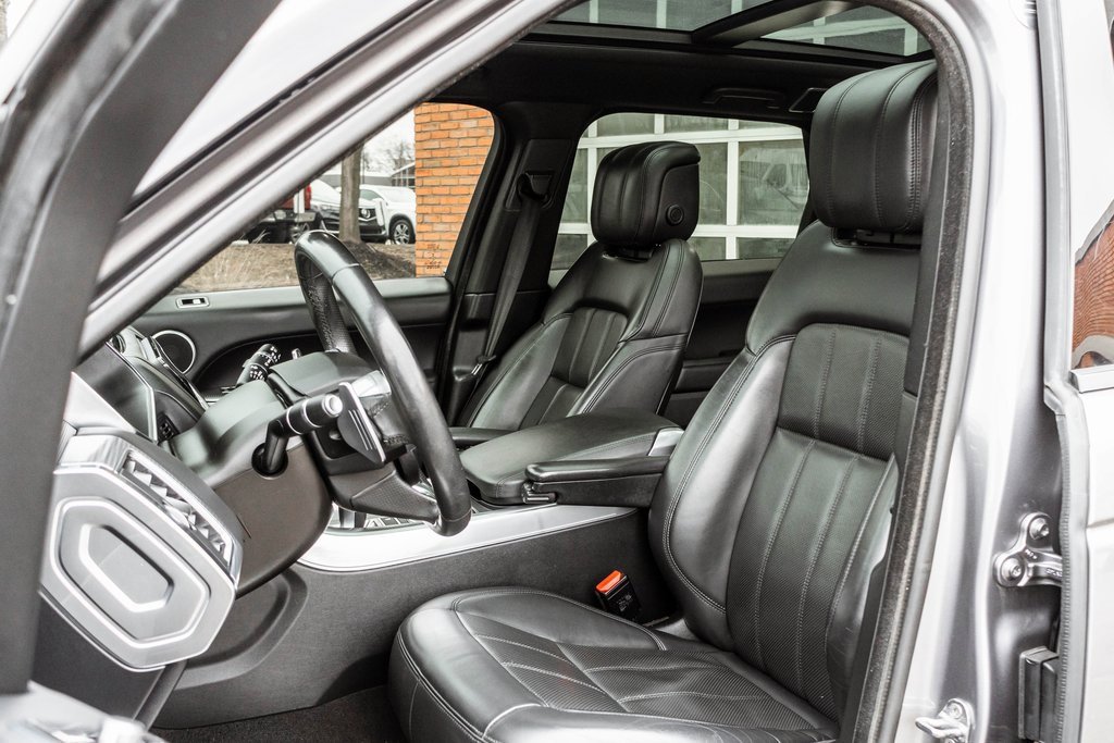 Used 2021 Land Rover Range Rover Sport HSE Dynamic image 8