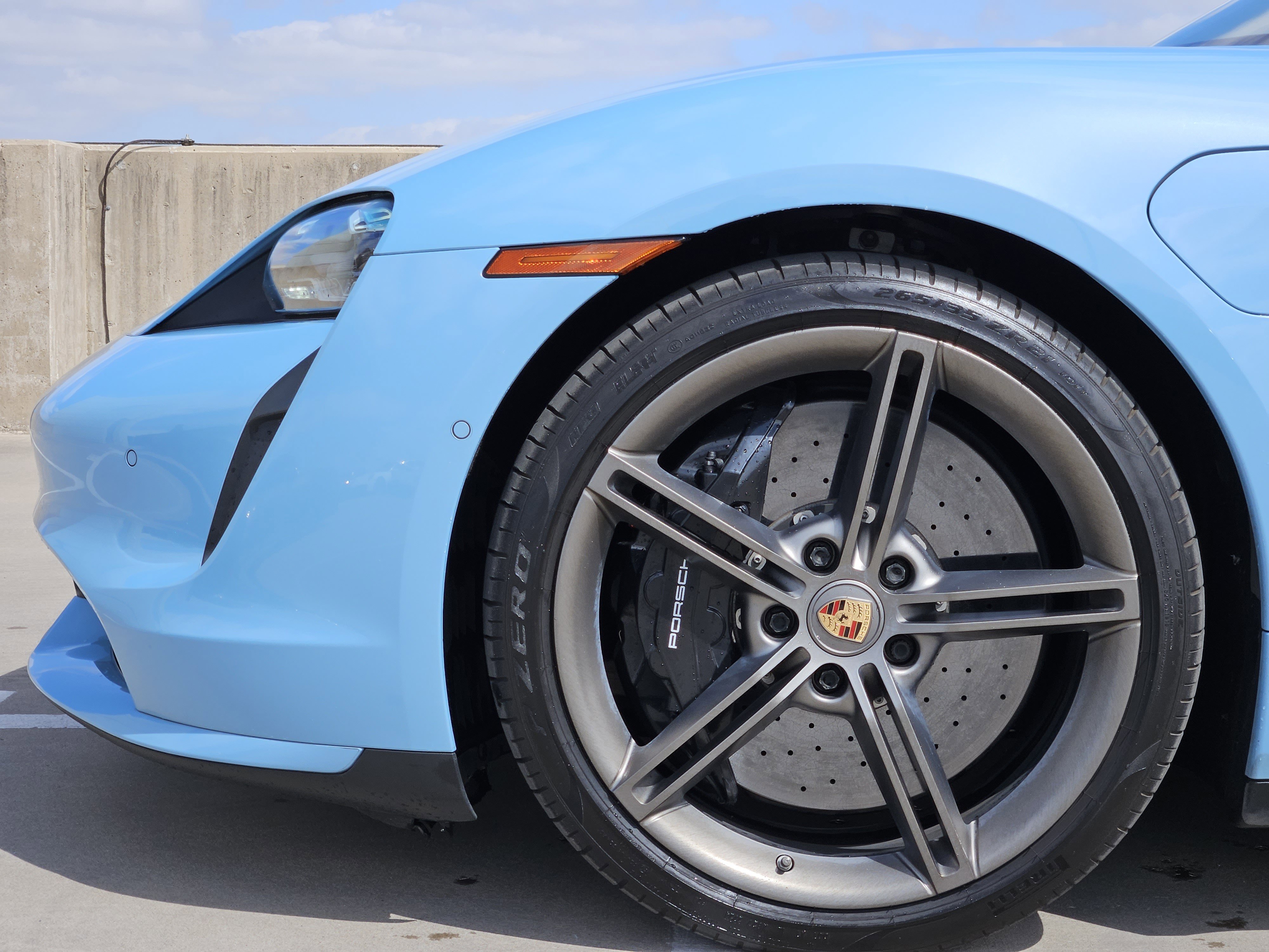 Used 2022 Porsche Taycan Turbo S image 13