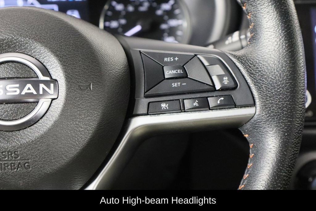 Used 2022 Nissan Kicks SR image 10