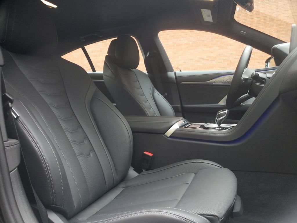 Used 2023 BMW ALPINA B8 xDrive Gran Coupe AWD/4WD image 30