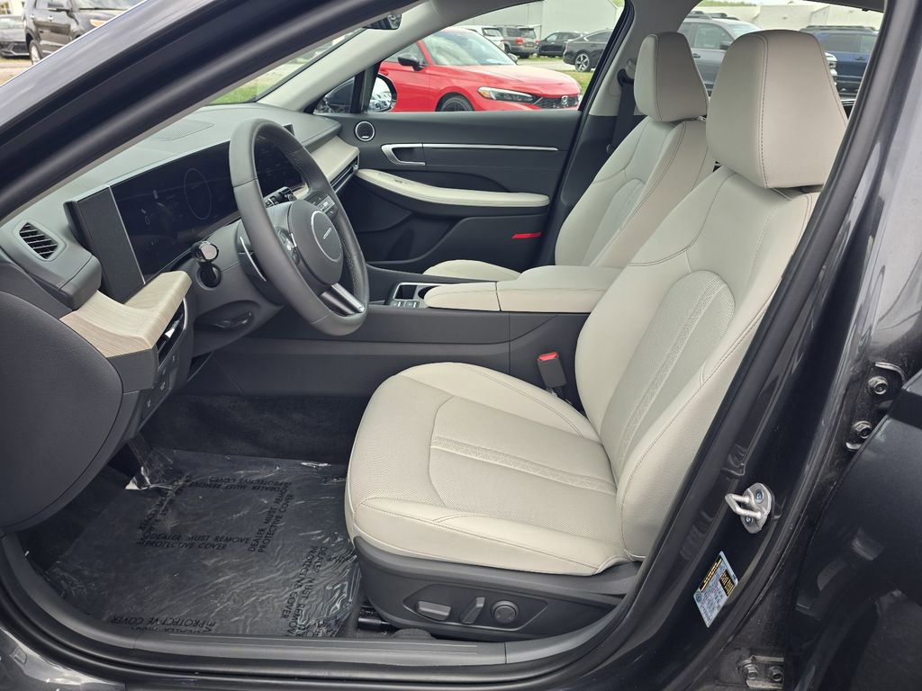 Used 2024 Hyundai Sonata Limited FWD image 12