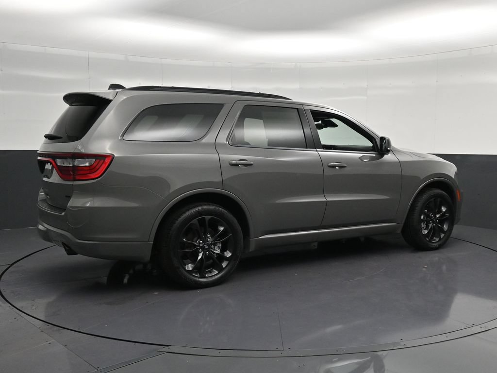 Used 2024 Dodge Durango GT RWD image 3