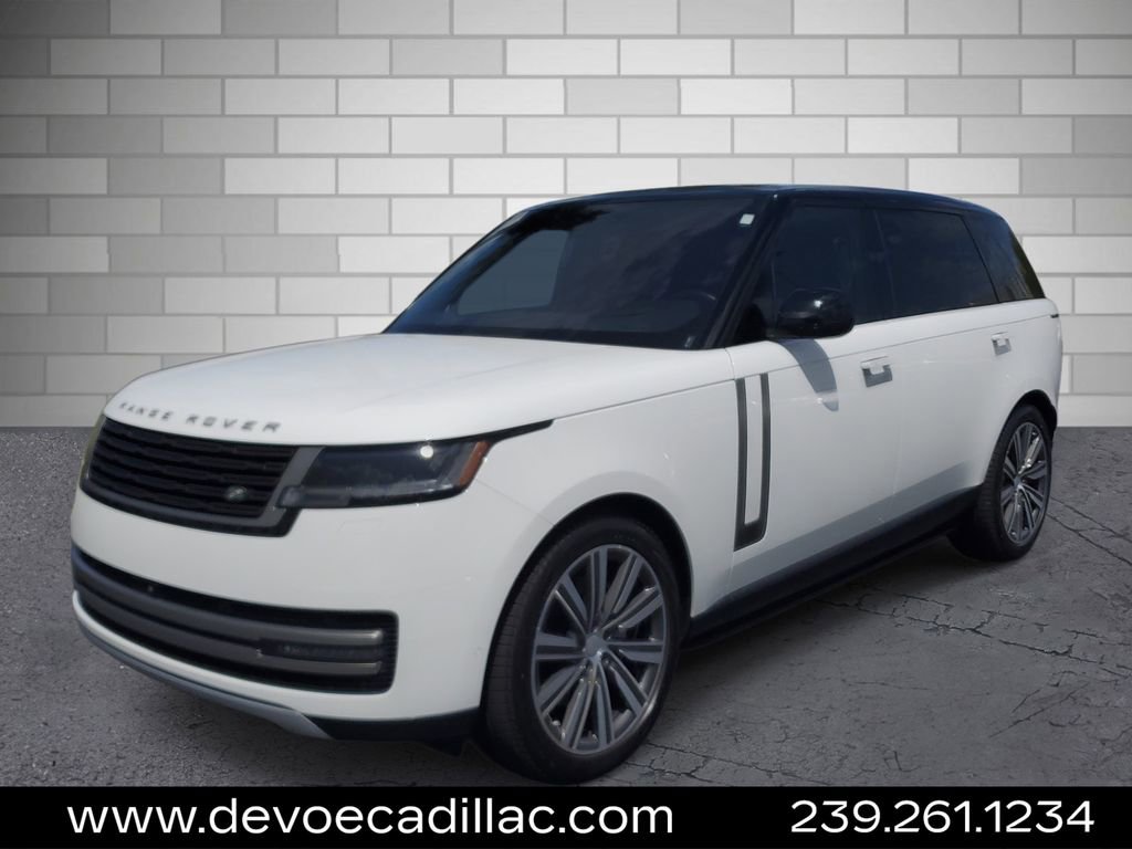 Used 2023 Land Rover Range Rover Long Wheelbase SE image 1