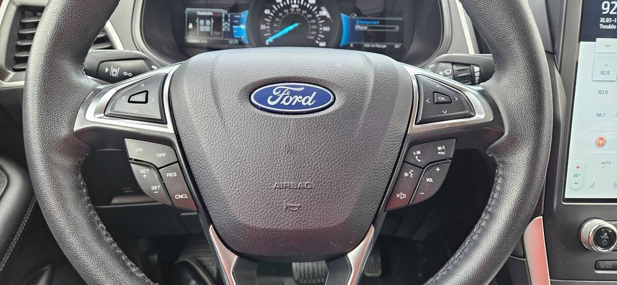 Used 2024 Ford Edge SEL w/ Convenience Package AWD/4WD image 15