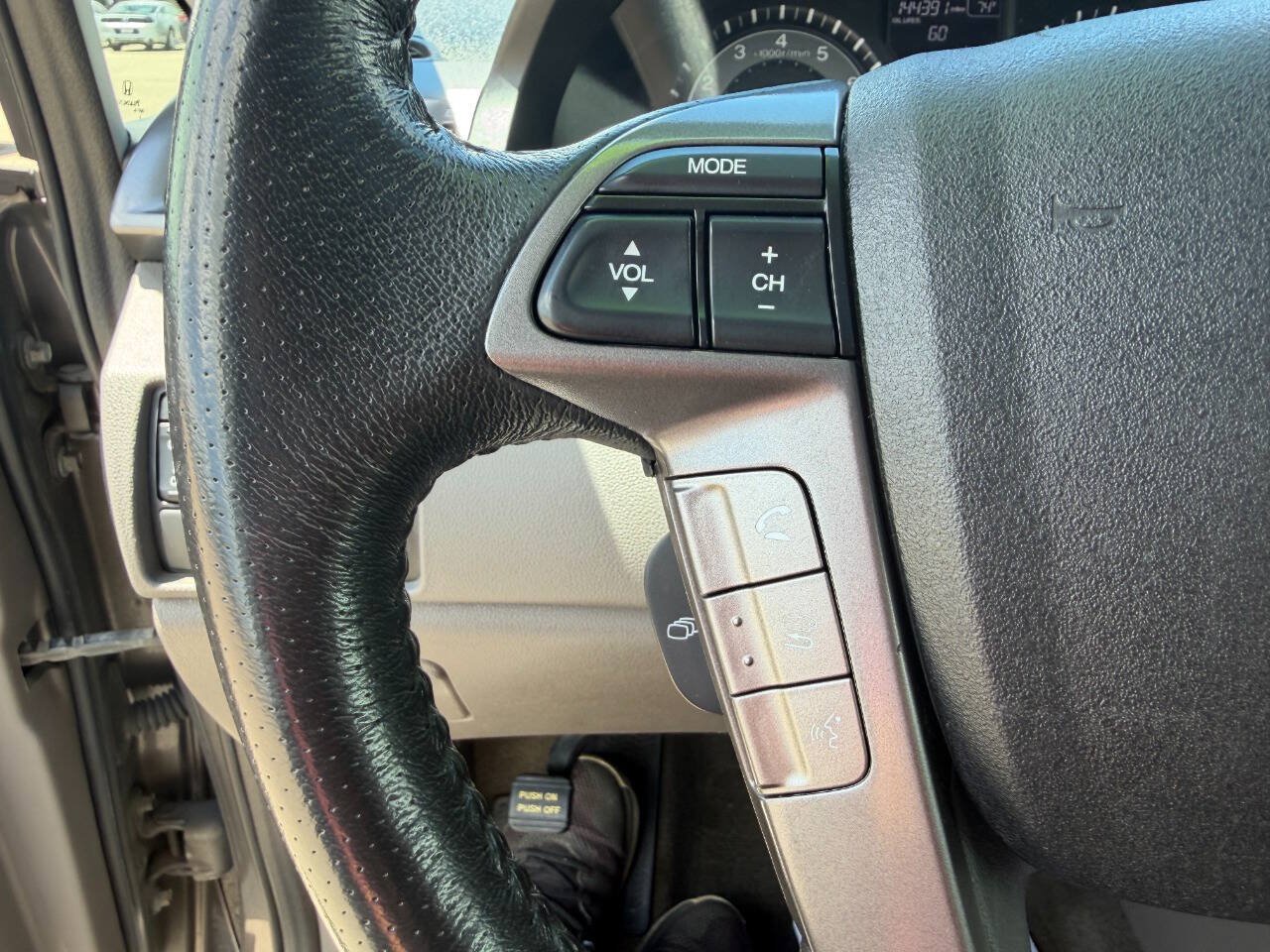 Used 2014 Honda Odyssey EX-L image 19