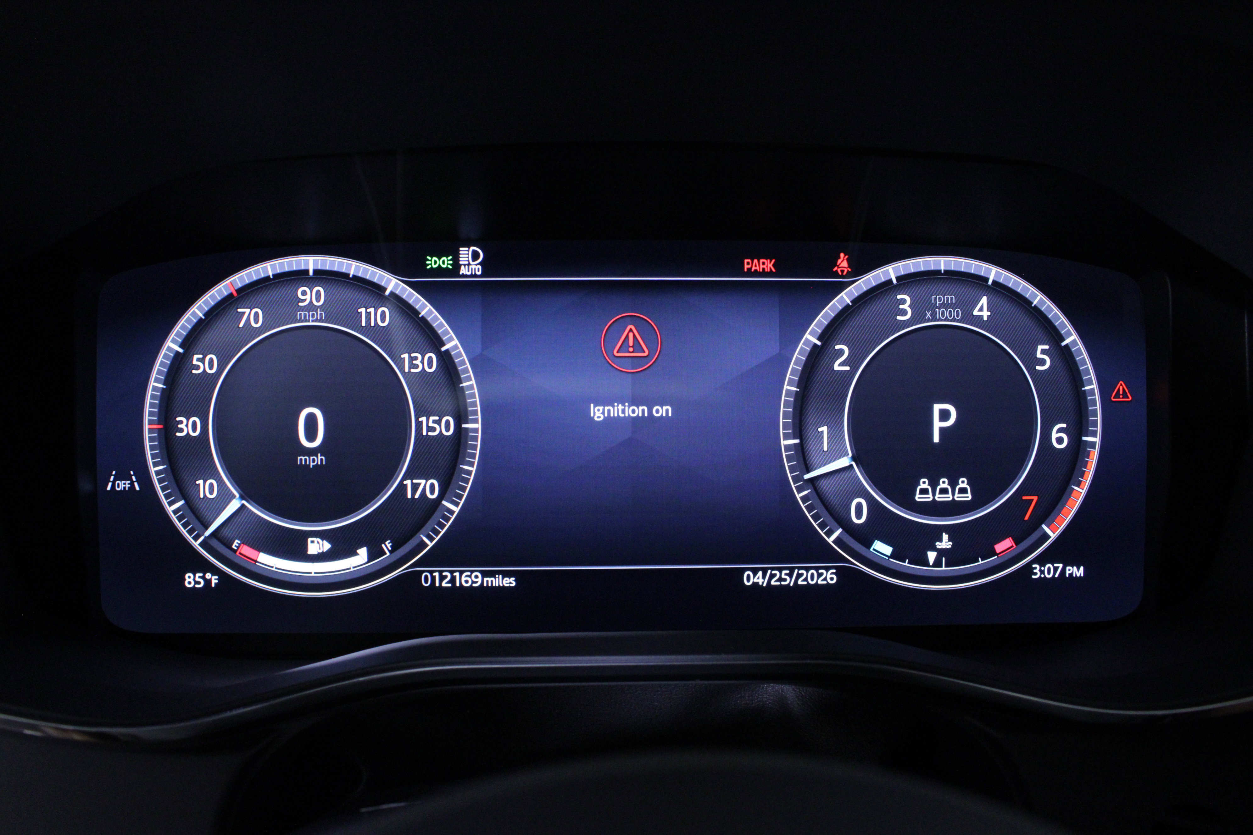 Certified 2025 Jaguar F-PACE R-Dynamic S AWD/4WD image 24