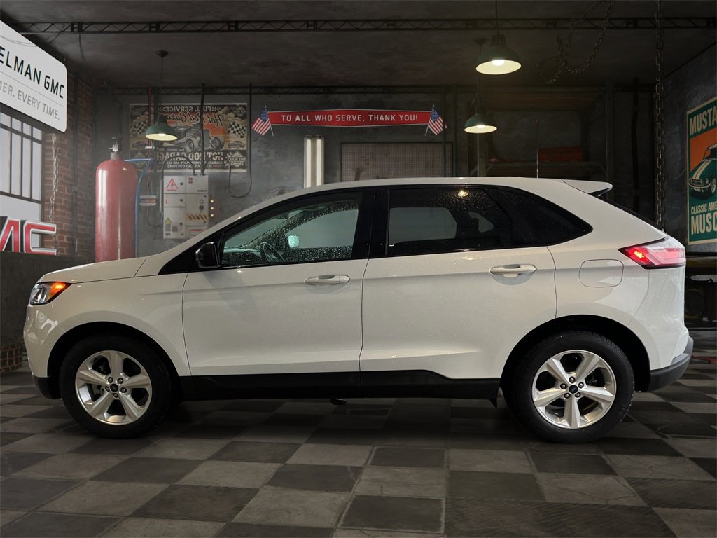 Used 2019 Ford Edge SE w/ SE Fleet Driver's Package image 6