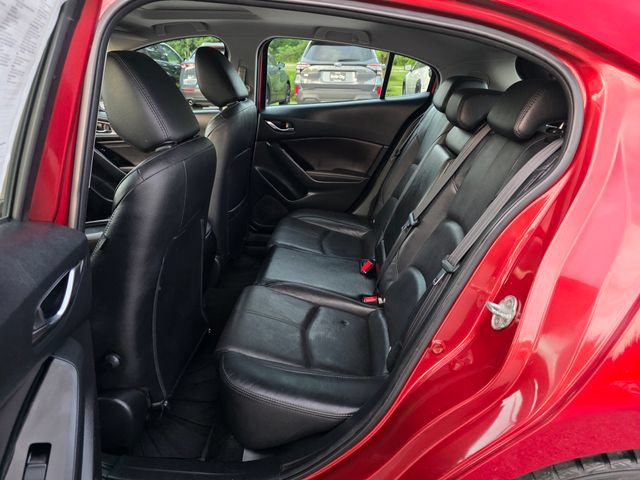 Used 2018 MAZDA MAZDA3 Grand Touring w/ Premium Equipment Package FWD image 17