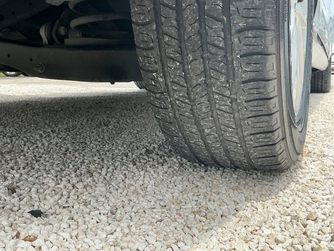 Used 2016 Volkswagen Golf S image 40