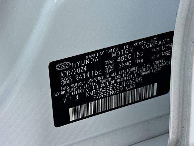 Certified 2025 Genesis G70 3.3T Advanced image 33