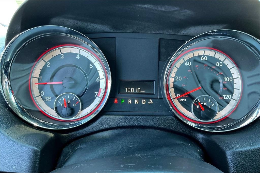 Used 2019 Dodge Grand Caravan SE FWD image 12