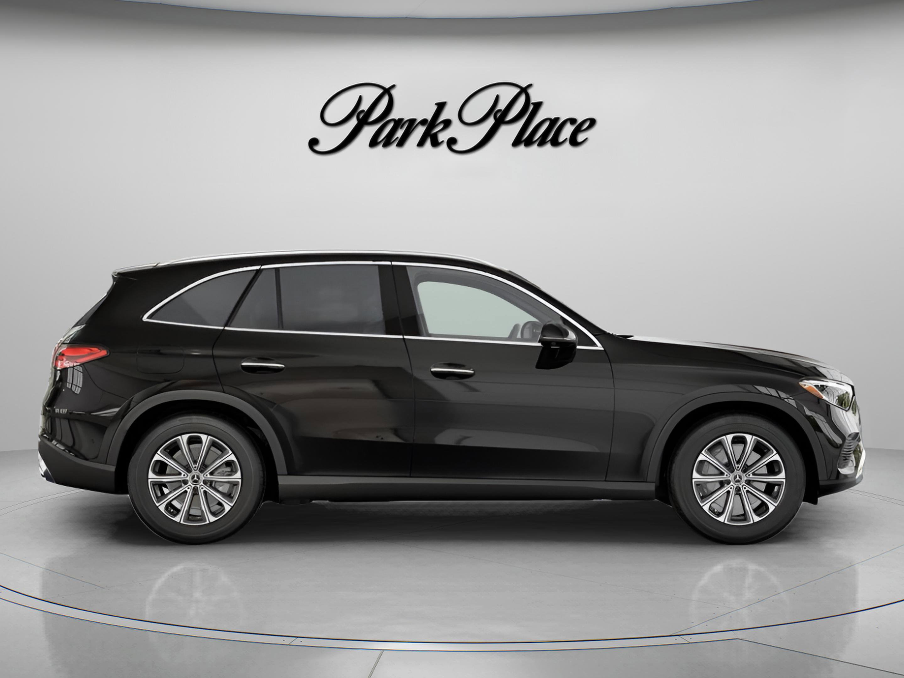 Certified 2026 Mercedes-Benz GLC 300 image 26