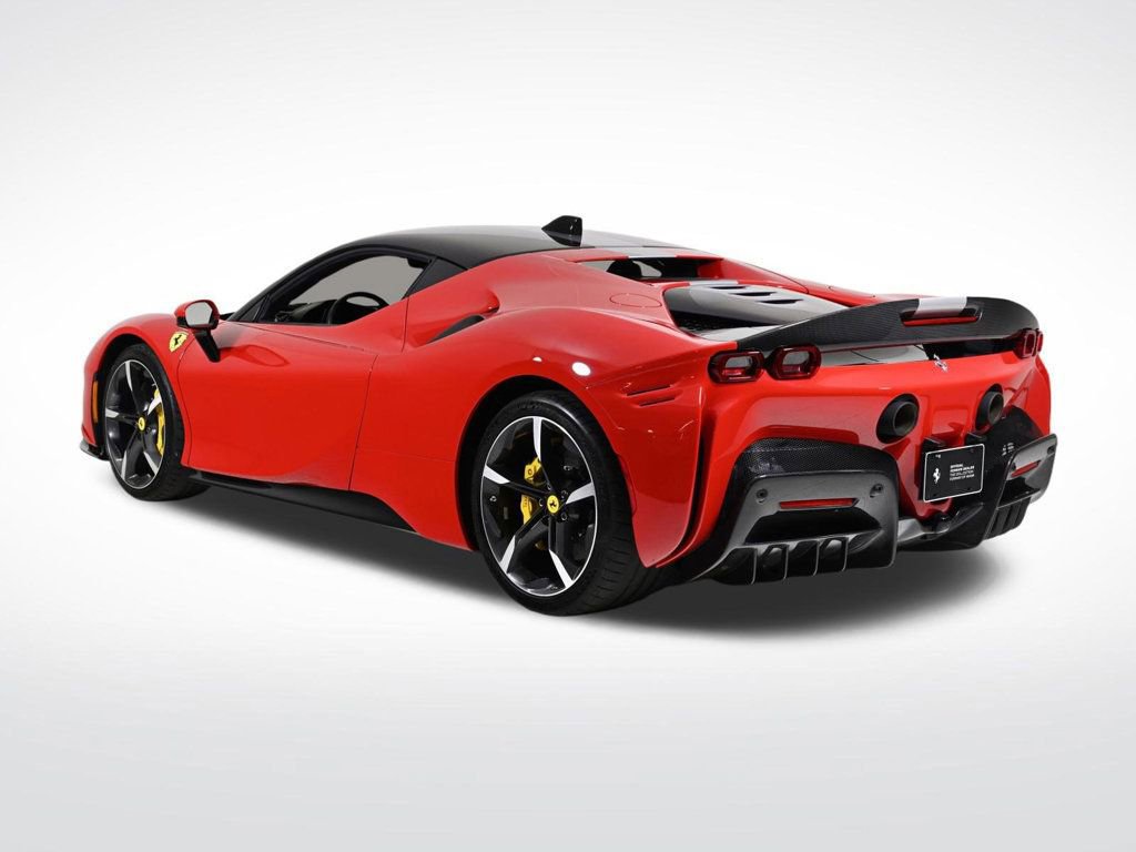 Used 2022 Ferrari SF90 Stradale image 2