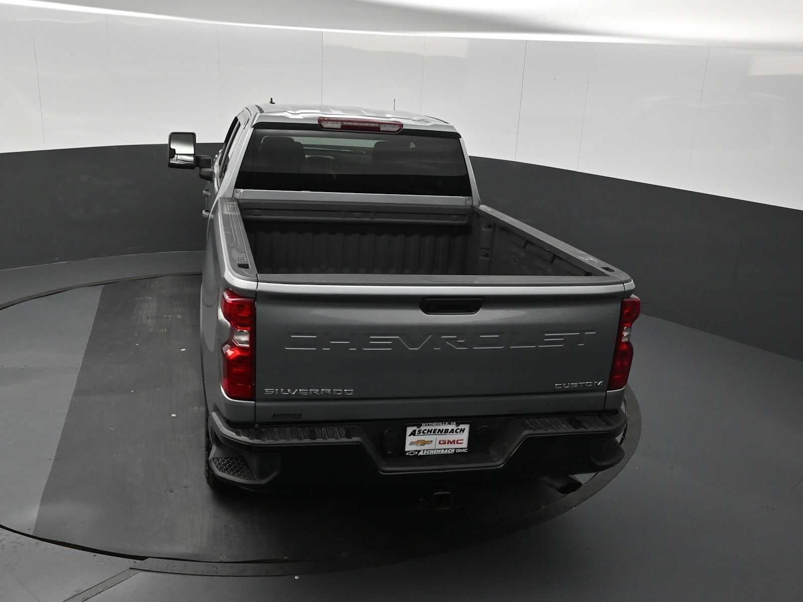 Used 2025 Chevrolet Silverado 2500 Custom AWD/4WD image 16