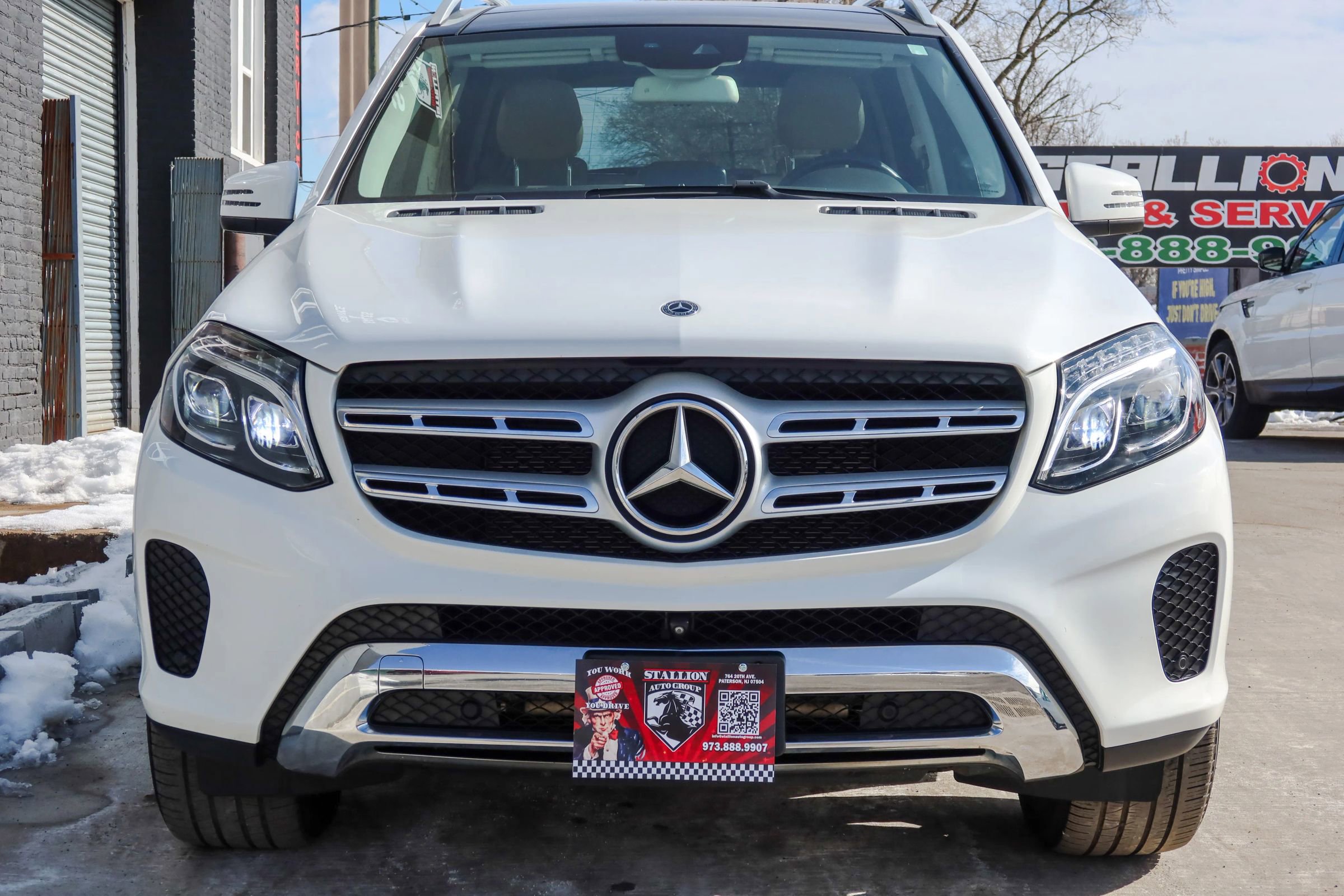 Used 2018 Mercedes-Benz GLS 450 4MATIC w/ Premium Package image 2