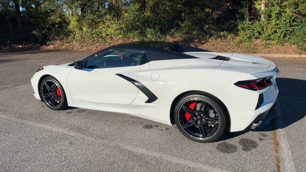 Used 2024 Chevrolet Corvette Stingray Premium Conv w/ Stealth Interior Trim Package image 36