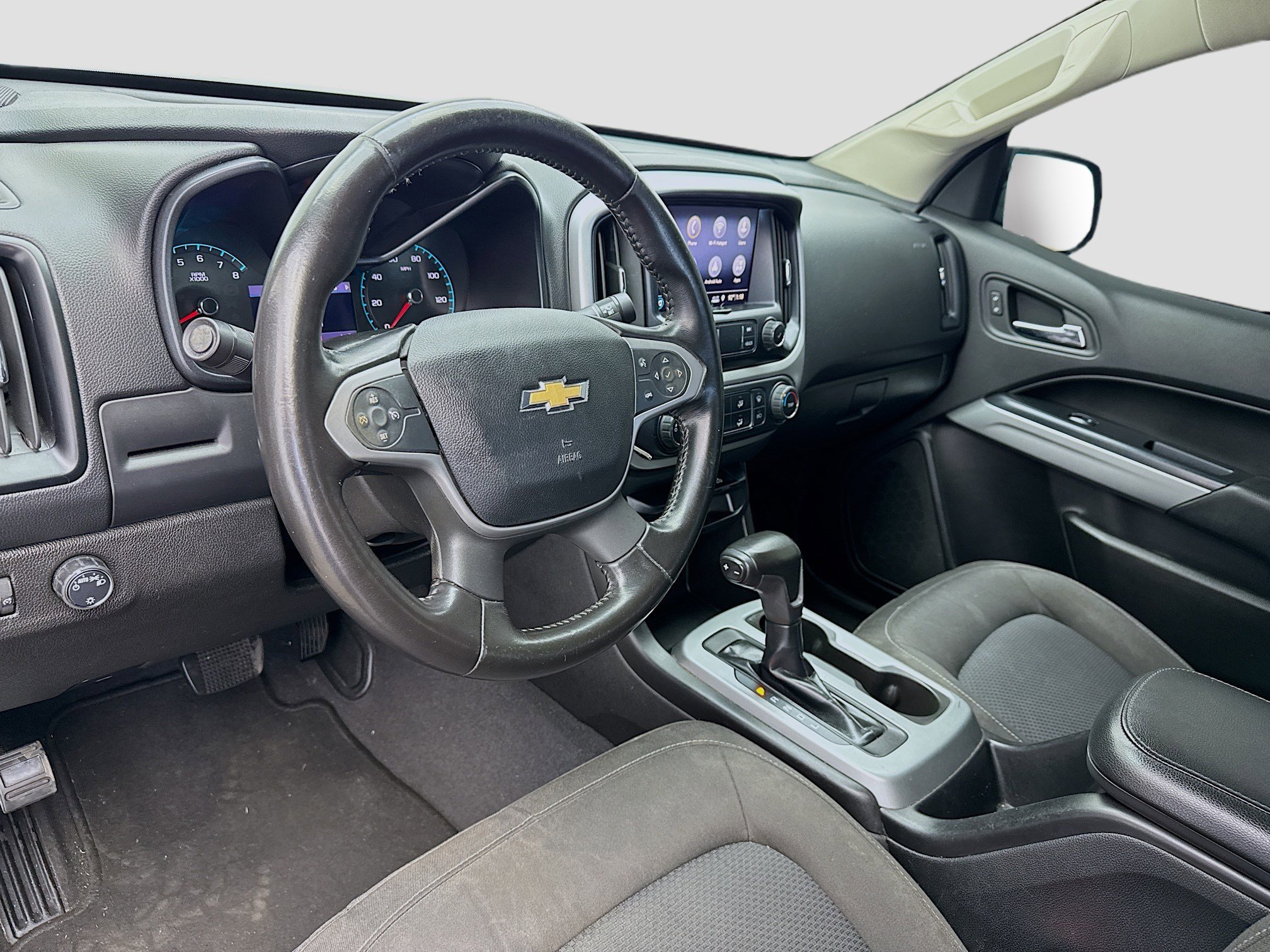 Used 2019 Chevrolet Colorado LT image 7