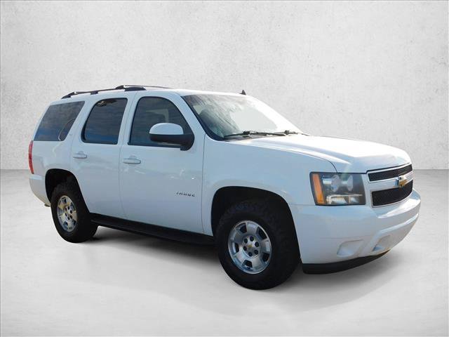 Used 2011 Chevrolet Tahoe LT w/ Luxury Package AWD/4WD image 6