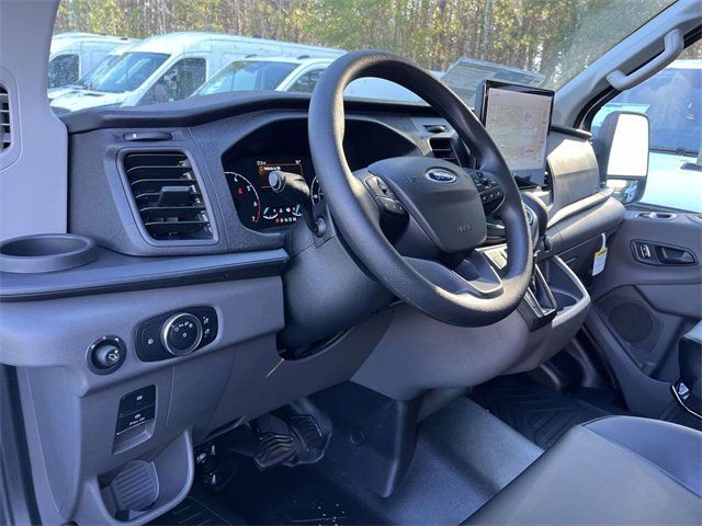 New 2025 Ford Transit 350 148 Low Roof AWD image 5