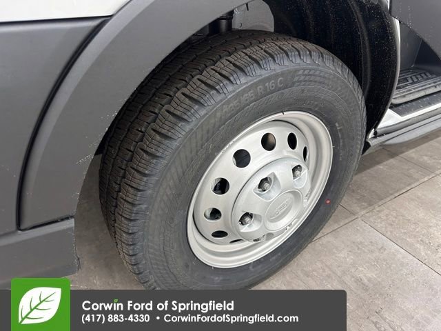 New 2026 Ford Transit 250 148 Medium Roof Extended AWD w/ Load Area Protection Package image 38