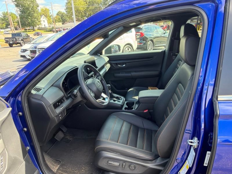 Used 2025 Honda CR-V Sport-L image 13