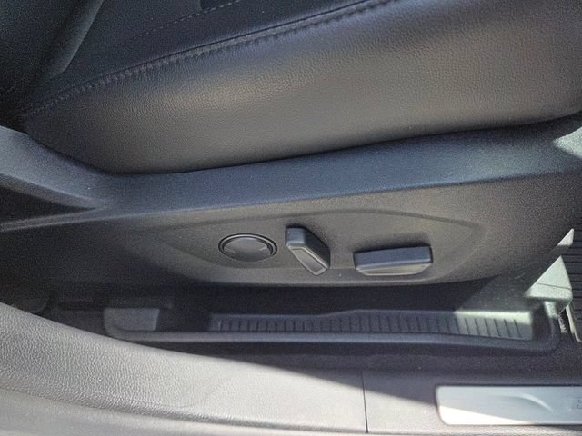 Used 2021 Ford Edge Titanium FWD image 15
