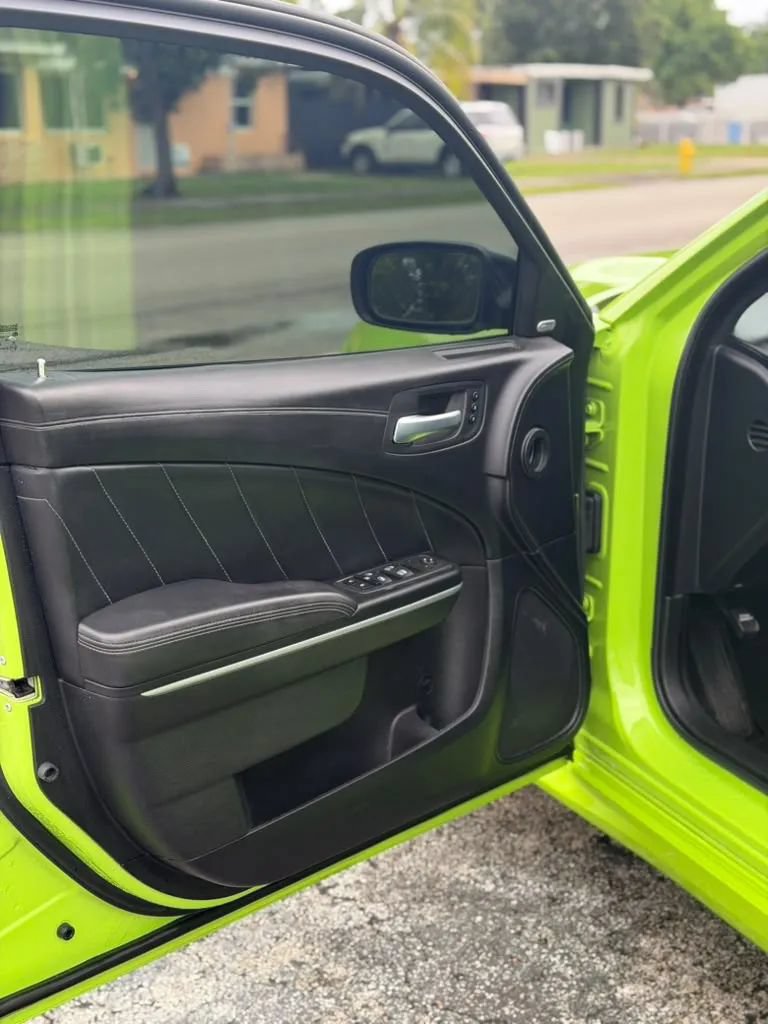 Used 2023 Dodge Charger Scat Pack w/ Plus Group RWD image 8