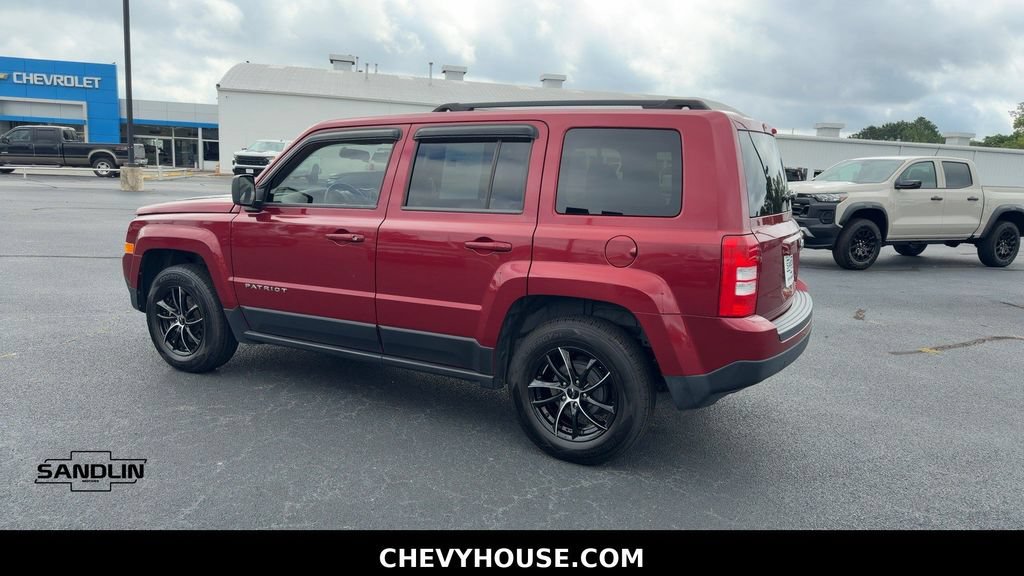 Used 2015 Jeep Patriot Sport w/ Power Value Group FWD image 6