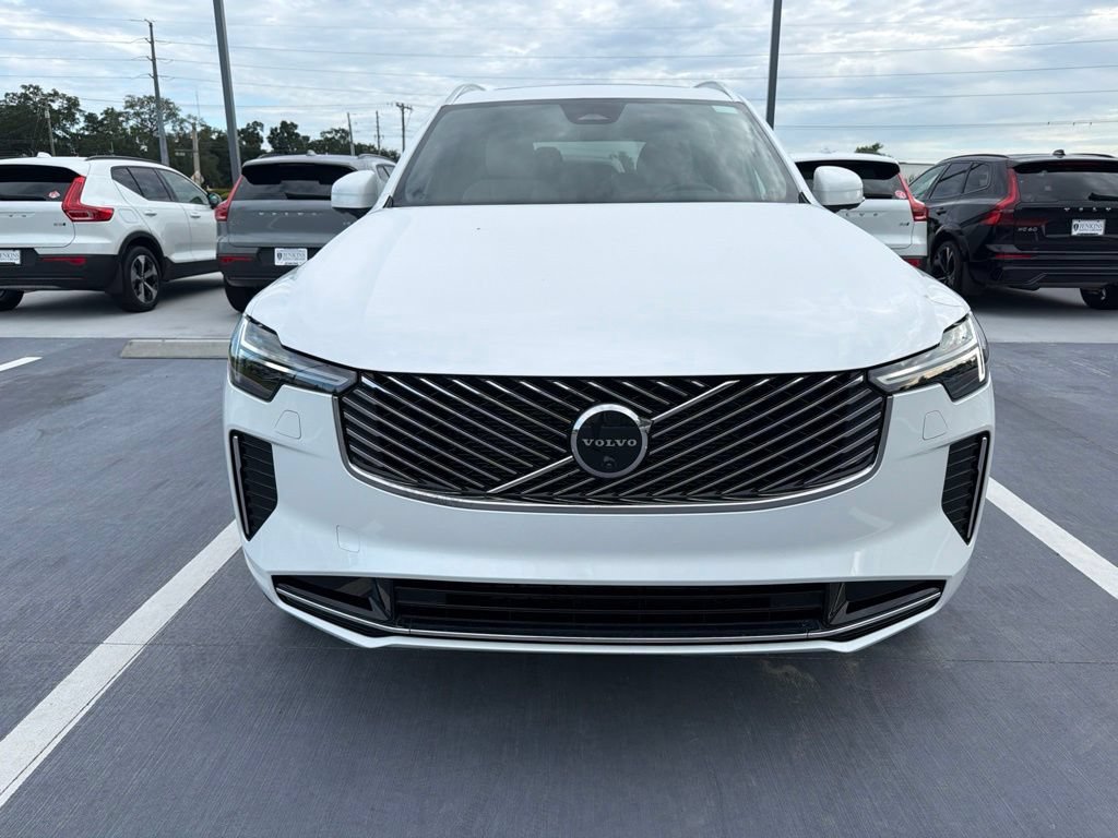 Certified 2026 Volvo XC90 B6 Plus AWD/4WD image 7