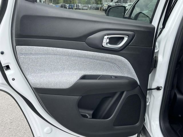 New 2025 Jeep Compass Sport image 14