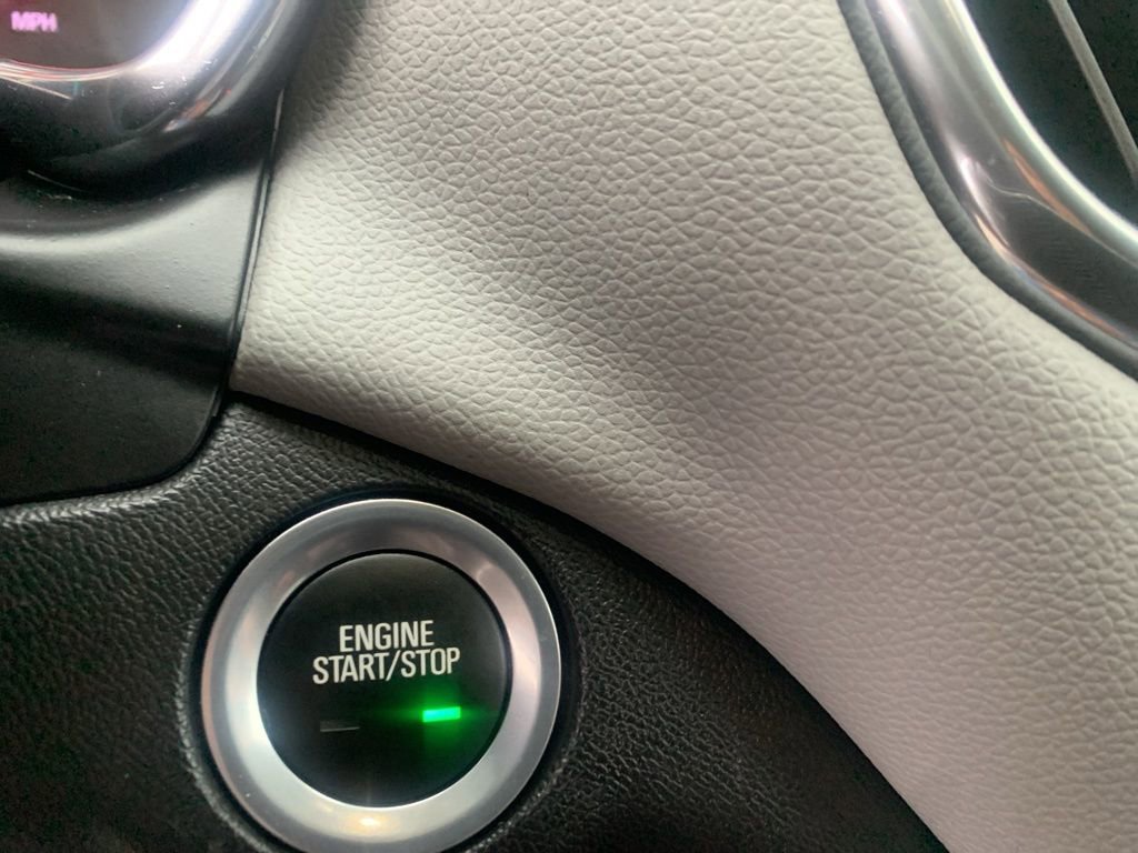 Used 2023 Chevrolet Equinox LT image 15