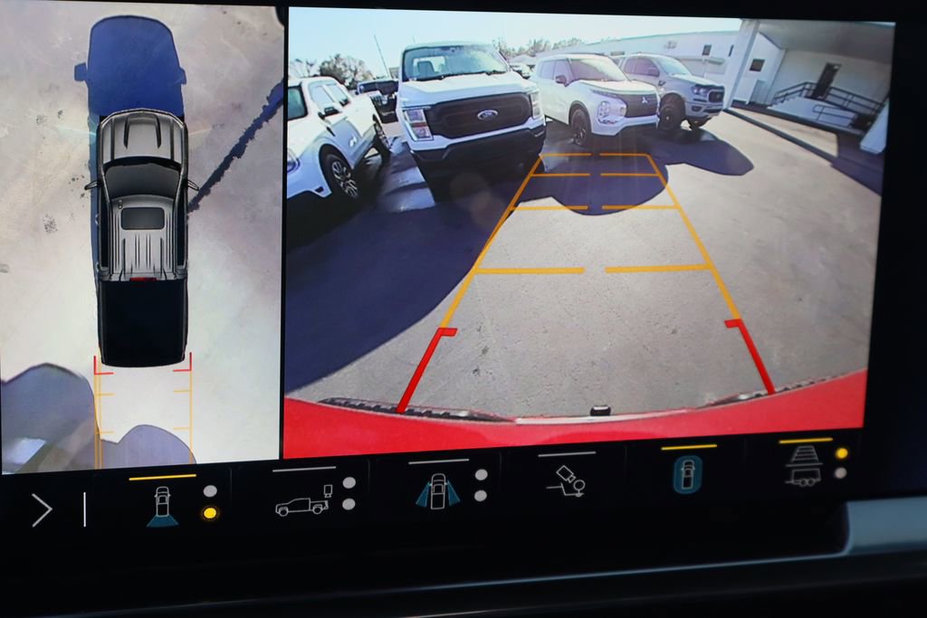 Used 2023 Chevrolet Silverado 1500 High Country w/ Z71 Off-Road Package image 15