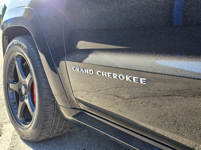 Used 2012 Jeep Grand Cherokee SRT8 w/ Luxury Group II AWD/4WD image 14