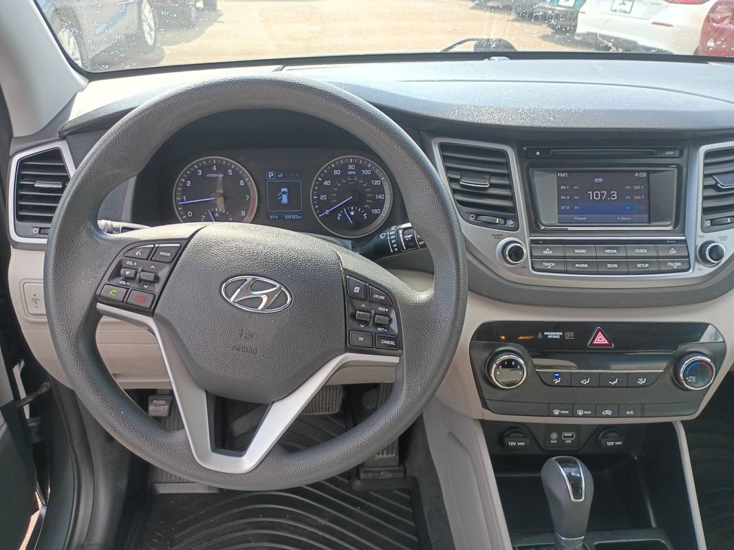 Used 2017 Hyundai Tucson SE w/ SE Popular Package 02 AWD/4WD image 28