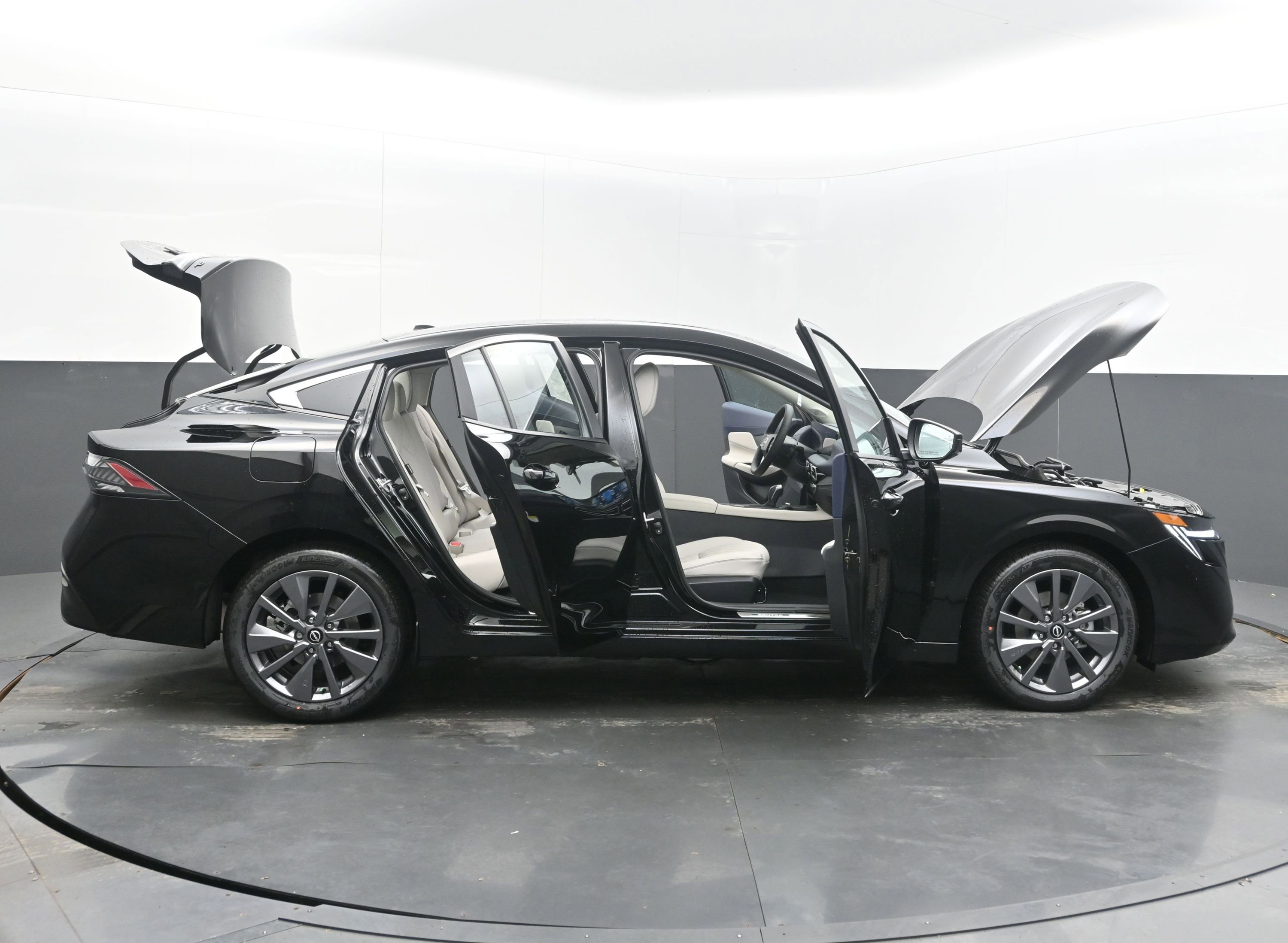 New 2026 Nissan Sentra SL FWD image 47