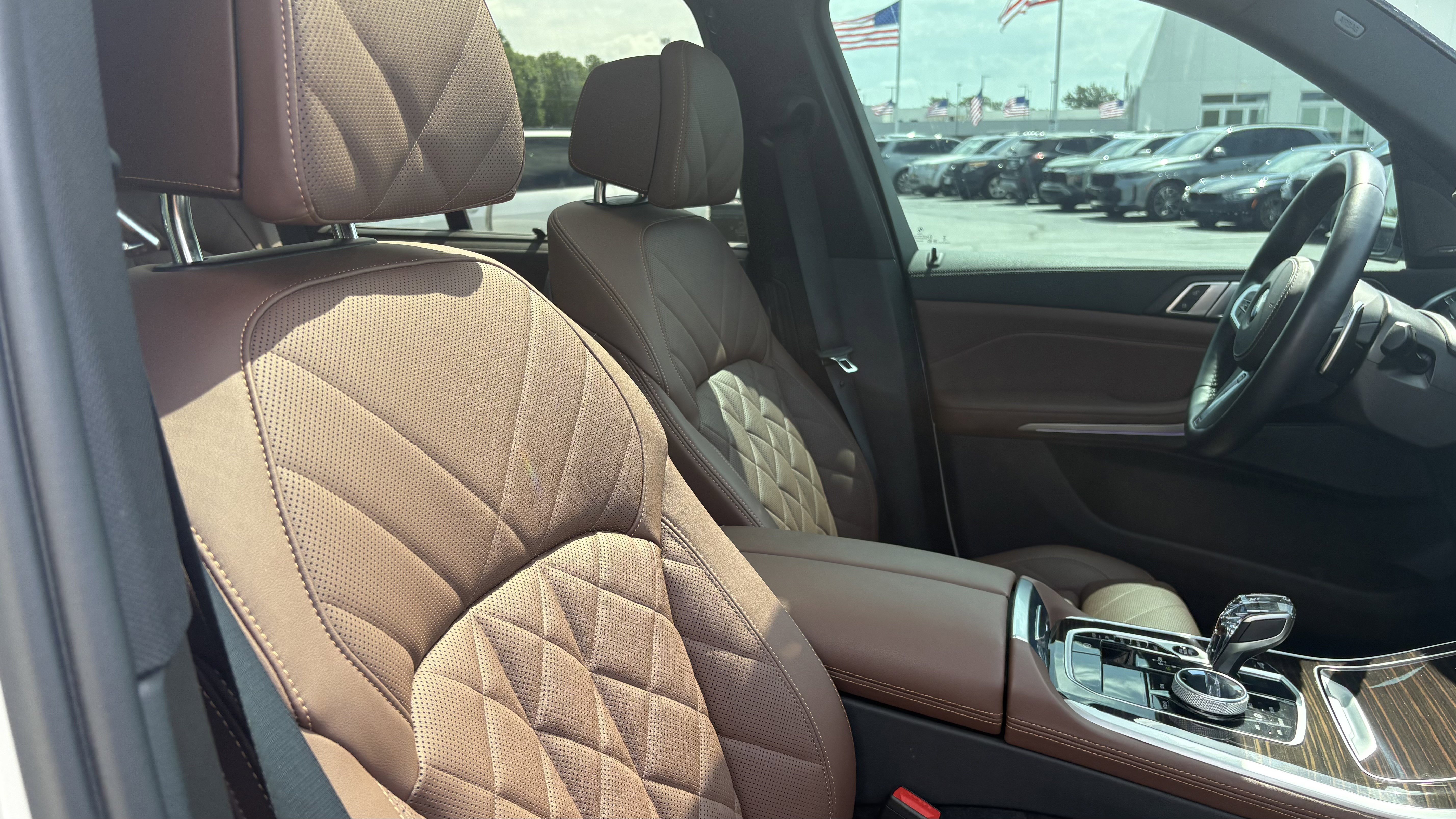 Used 2023 BMW X5 M50i w/ Executive Package AWD/4WD image 33