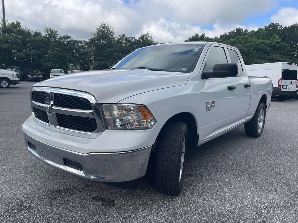 Used 2024 RAM 1500 Classic SLT AWD/4WD image 7