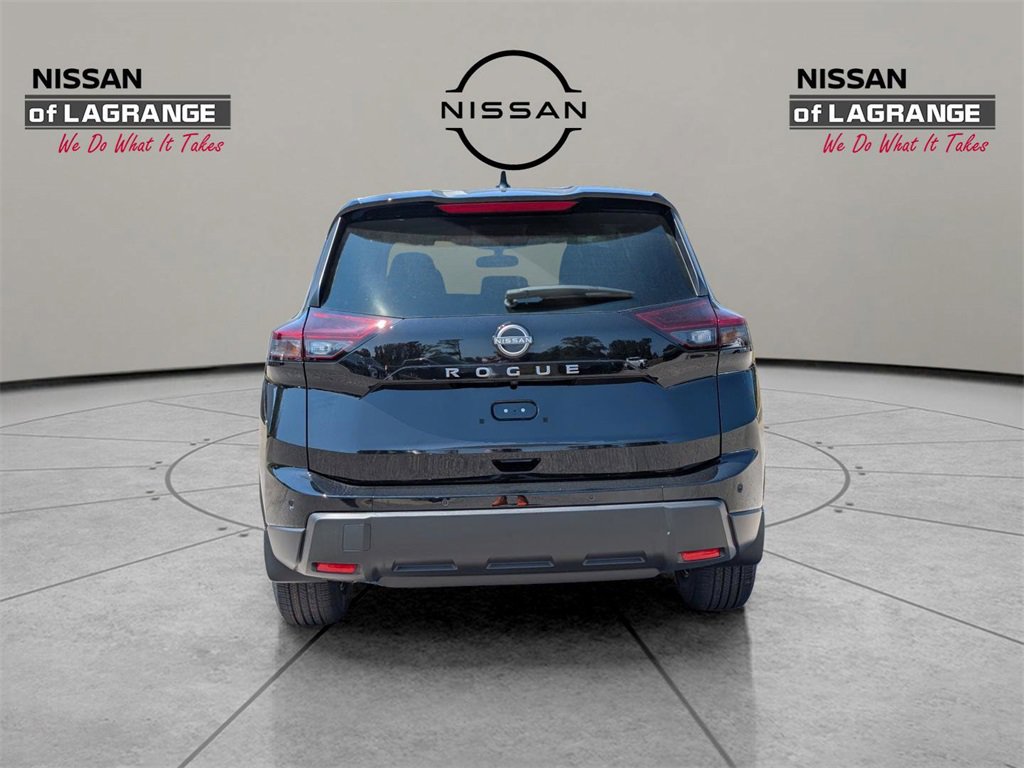New 2026 Nissan Rogue S image 6