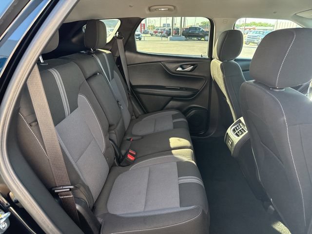 Used 2025 Chevrolet Blazer LT AWD/4WD image 15