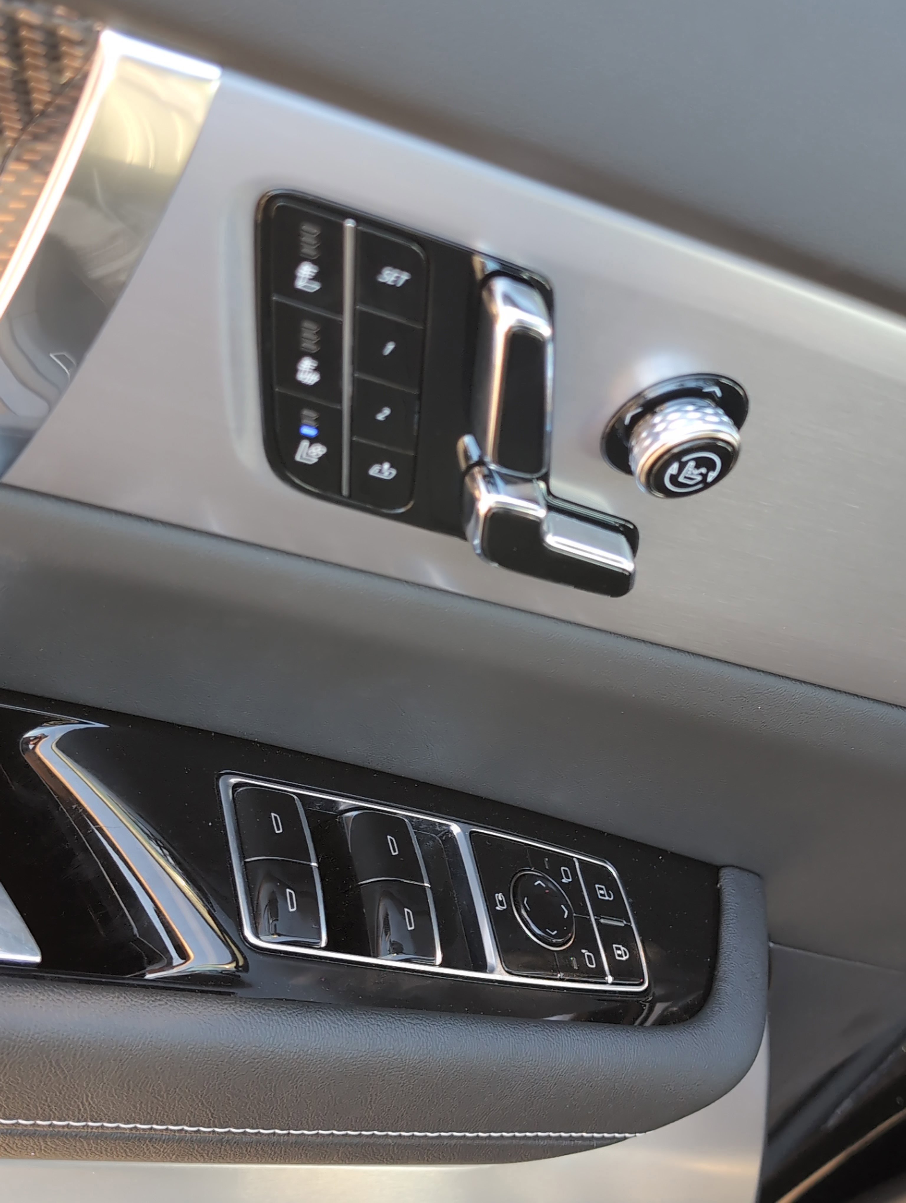 New 2026 Cadillac Vistiq Luxury image 12