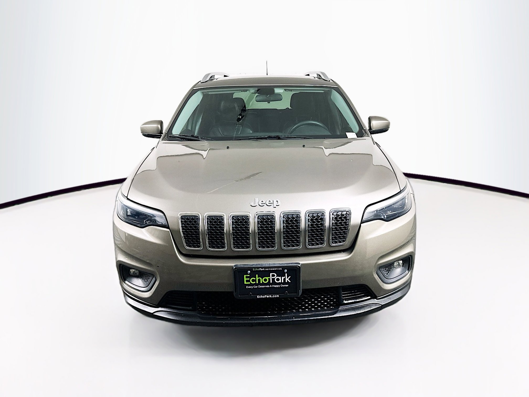 Used 2020 Jeep Cherokee Latitude Plus FWD image 2