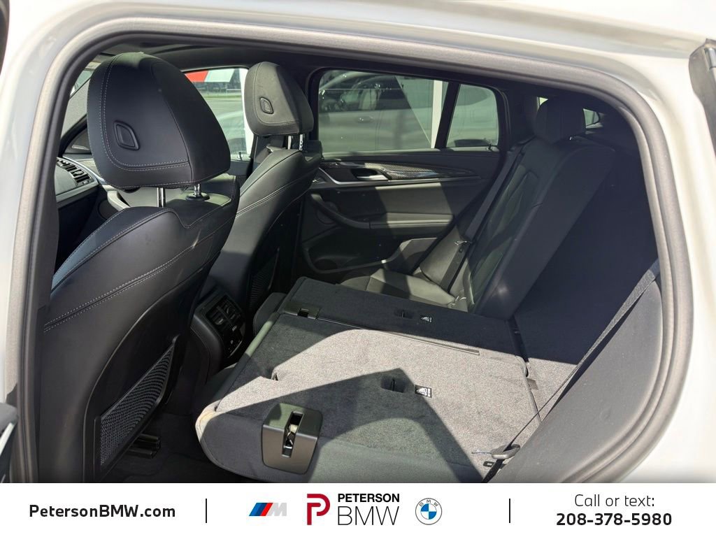 Used 2023 BMW X4 M40i AWD/4WD image 16