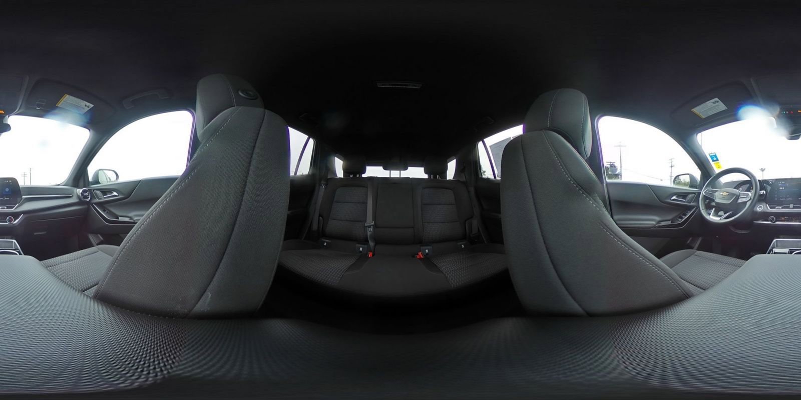 Used 2025 Chevrolet Equinox LT AWD/4WD image 42