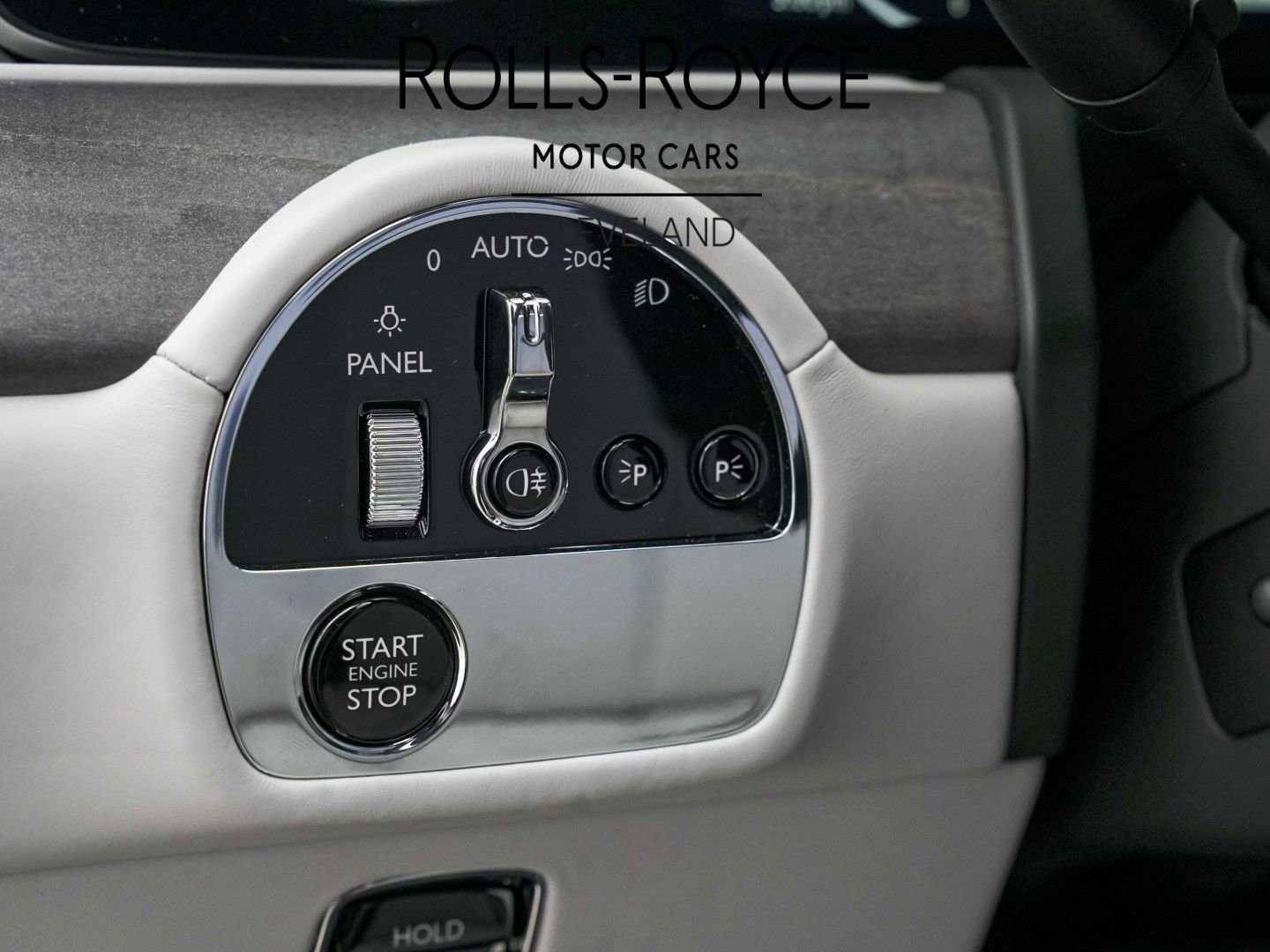New 2026 Rolls-Royce Ghost AWD/4WD image 32