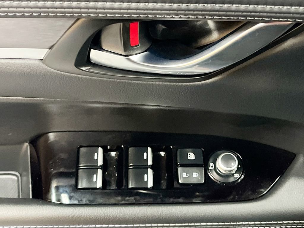 Used 2025 MAZDA CX-5 AWD 2.5 S w/ Premium Plus Pkg image 18